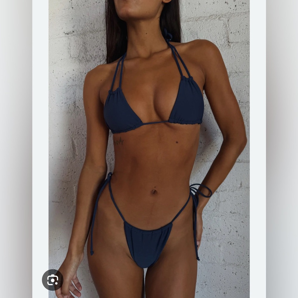 NWOT Skatie Alice Top in Marine - Size M